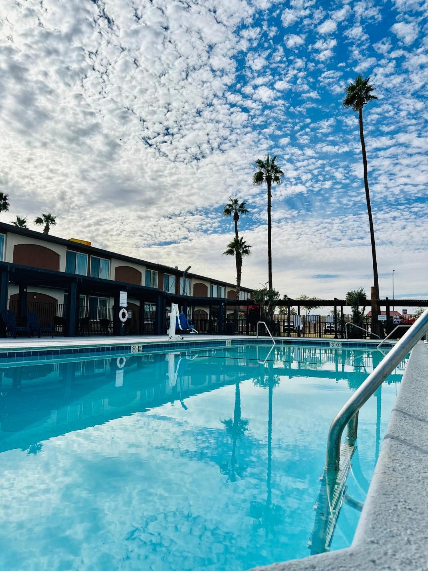 Ocotillo Inn El Centro Eksteriør billede